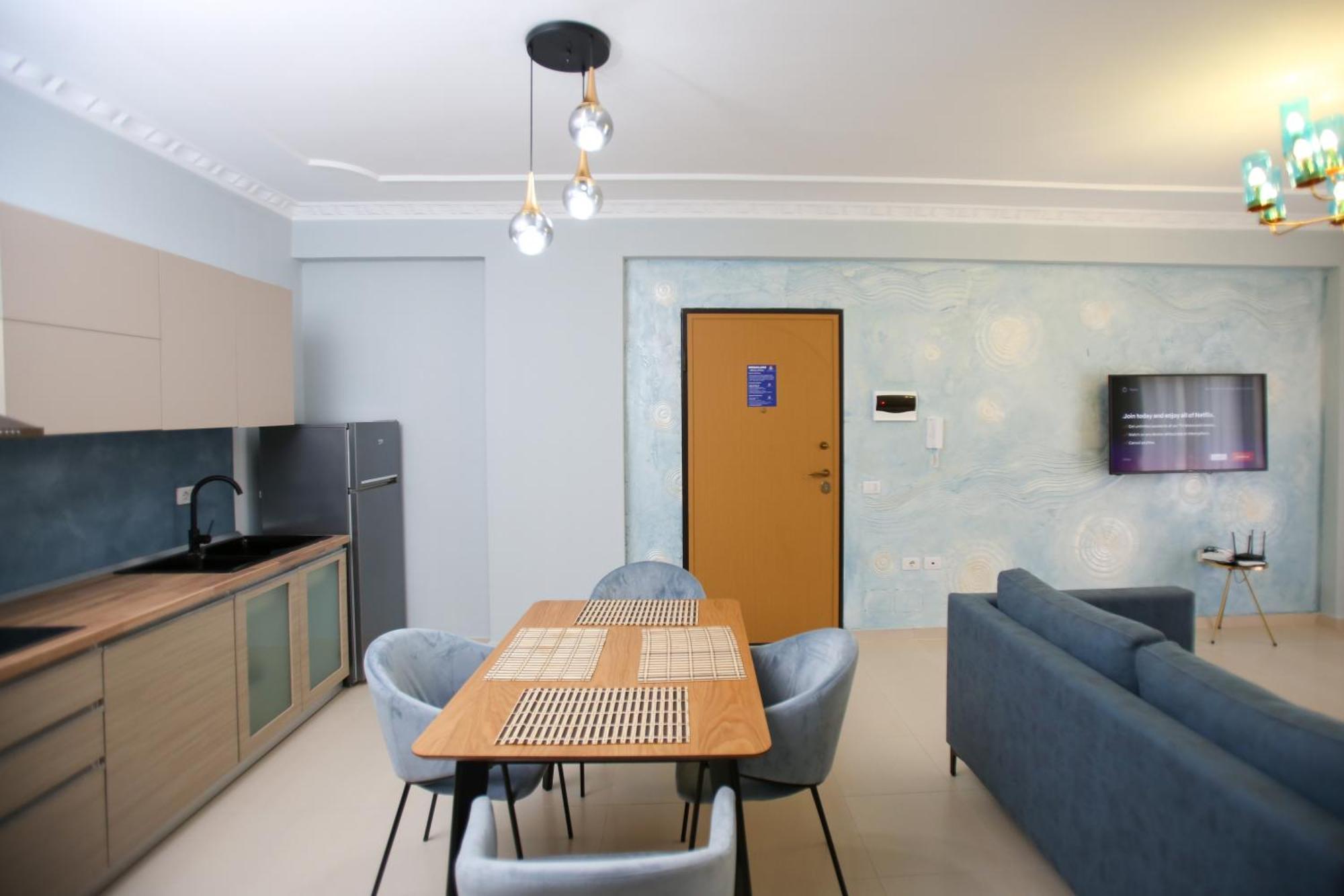 Oasis Residence Vlorë Buitenkant foto